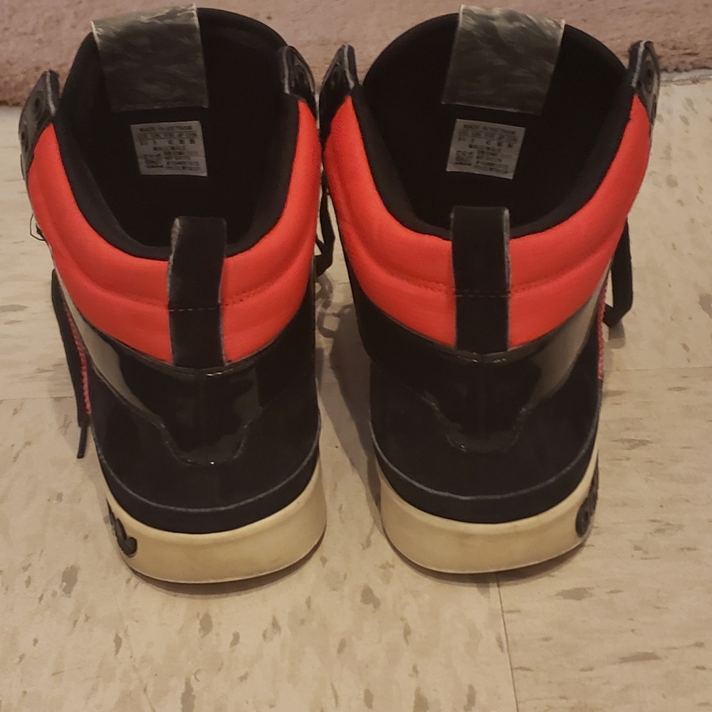 Adidas Sneakers